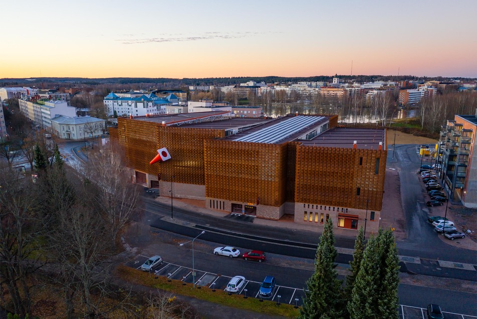 P-Atlas és Pööli – Két parkolóház Finnországból