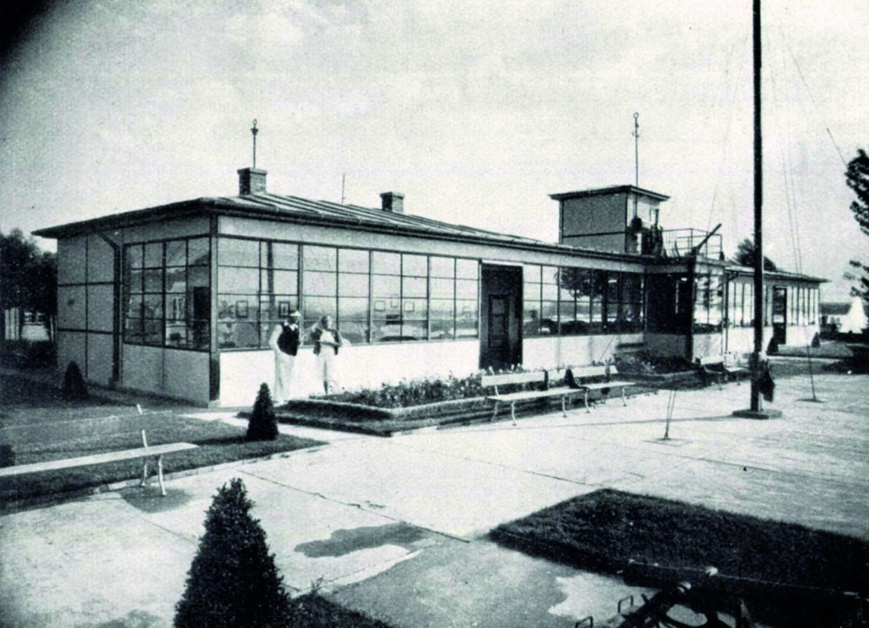 A Magyar Atlétikai Club (MAC) siófoki klubháza. Forrás: Tér és Forma 8 (1935) 3. 89.
