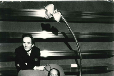 Gaetano Pesce és Pierre Carden a bútorral
