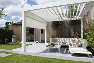 Brustor B150 XL pergola. Forrás: BRUSTOR Magyarország
