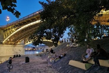 Forrás: VPI Beton/Valyo, város és a folyó
