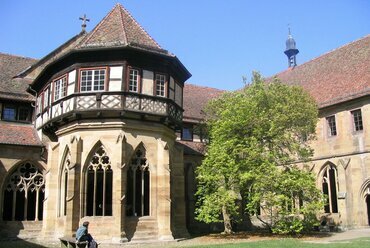 Maulbronn, Baden-Württemberg állam, volt ciszterci apátság. Állami Műemléki Hivatal (Landesamt für Denkmalpflege) www.denkmalpflege-bw.de
