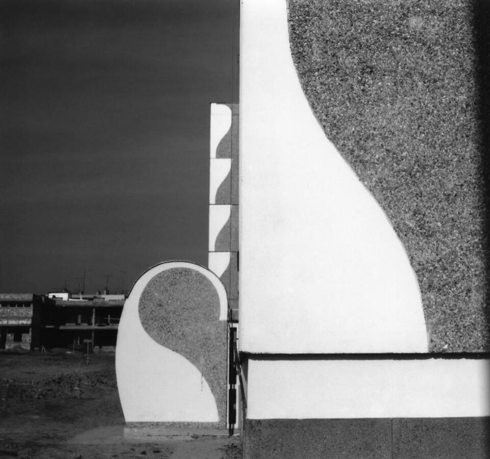 Csete György, Deák László, Jankovics Tibor, Kistelegdi István: Atomerőmű lakótelep, Paks, 1973–1976. (fotó Panyik István) // Csete Alapítvány Archívuma