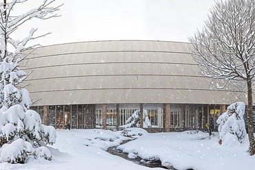 A 3XN és a NAUTES Építészműterem II. díjas terve a Debrecenbe költöző Természettudományi Múzeum új épületére.
