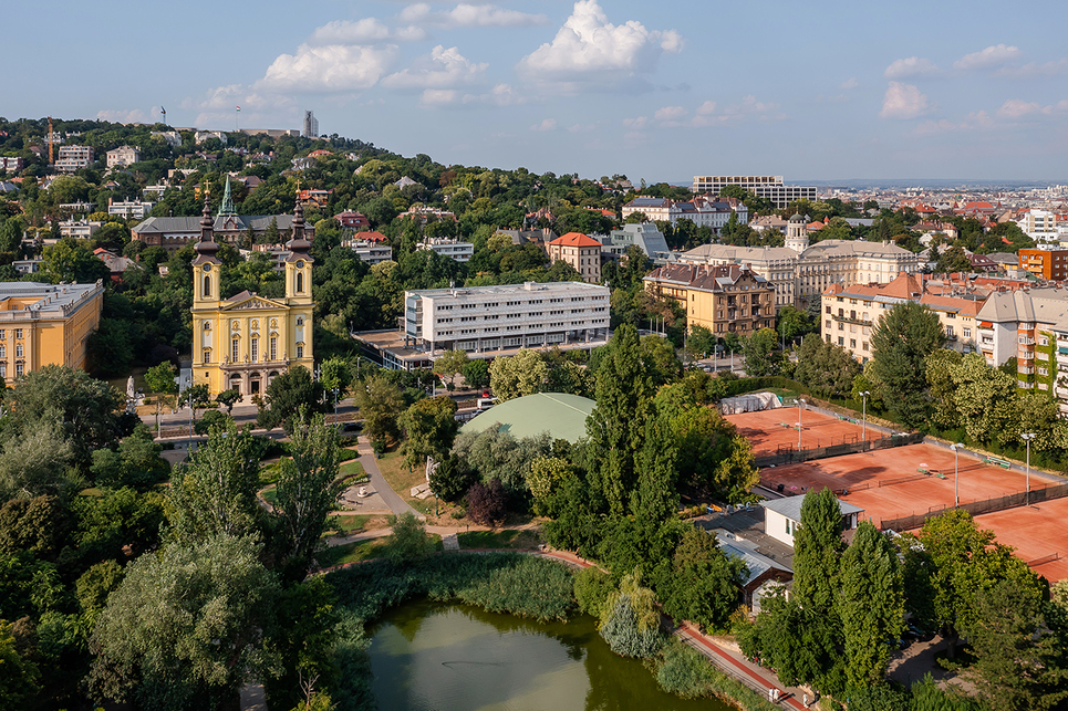 Forrás: https://mek.hu/link-villanyi_1113_otletpalyazat