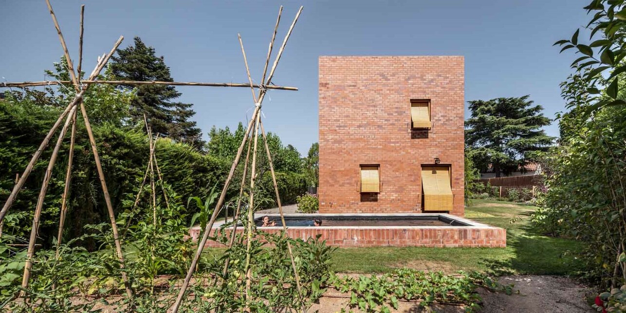 Casa 1101. Sant Cugat del Vallés, Barcelona. 2013. 

Fotó: Adriá Goula
