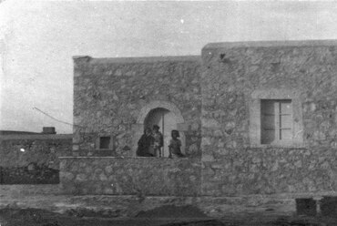Moraitis-ház. Pireusz, 1923. Forrás: Benaki Museum Athens/Modern Greek Architecture Archives, Dimitris Pikionis Archive
