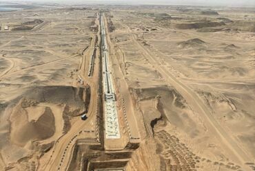 A The Line betonalapozási munkái 2025. áprilisában. Forrás: Giles Pendleton FRICS/Linkedin
