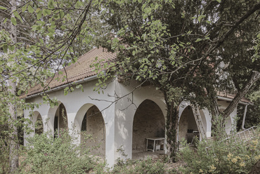 Meglévő épület. Gyümölcstárolóból családi otthon. Fotó: Juhász Veronika (projectroom)
