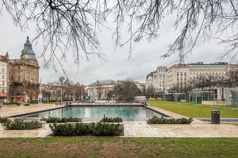 Erzsébet tér.

Fotó: Gulyás Attila
