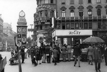 Blaha Lujza tér, 1935. Forrás: Fortepan/Jurányi Attila
